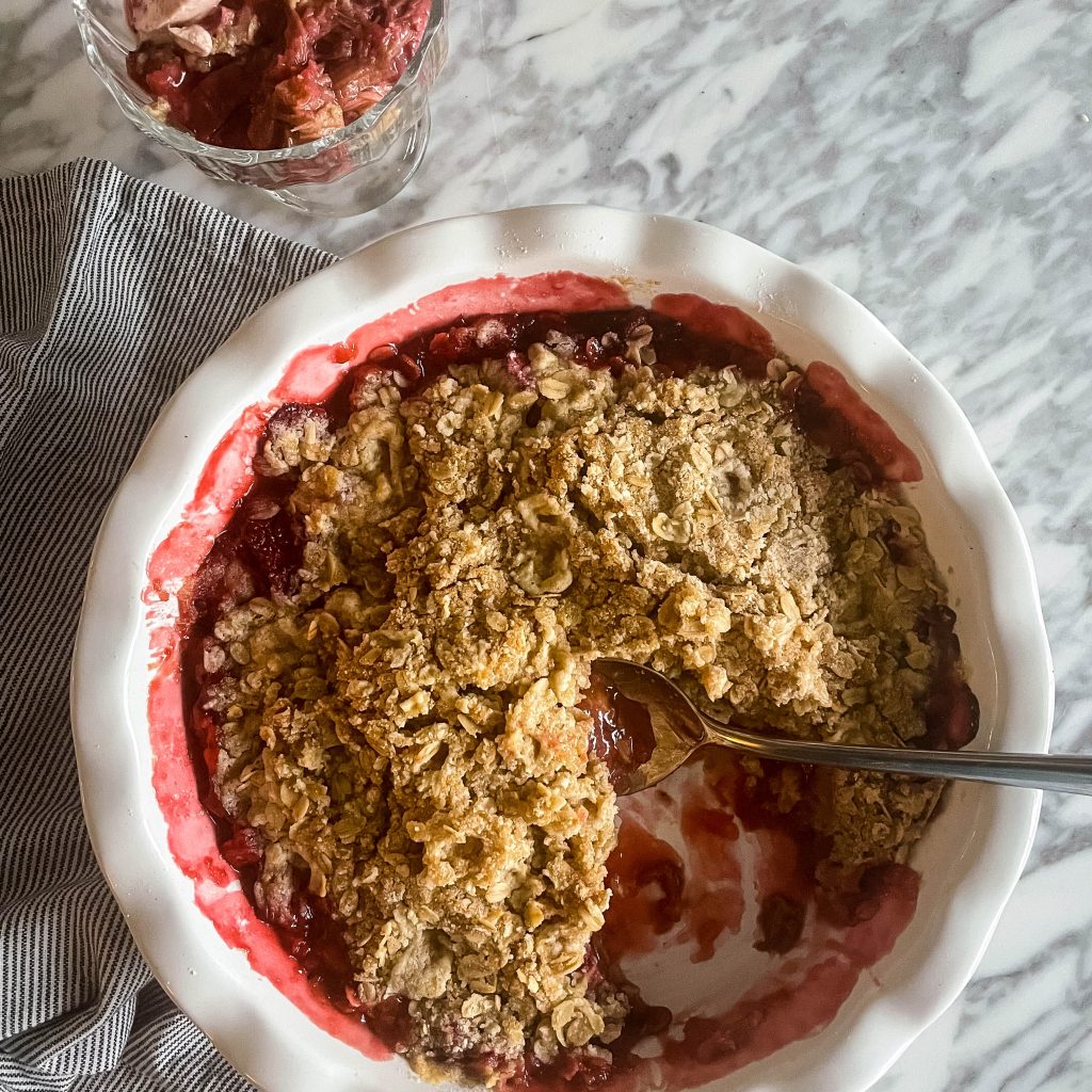 strawberry rhubarb crisp